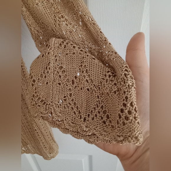 #439Uniform by John Paul Richard button down crochet cardigan. Size: X-Large - Picture 5 of 7